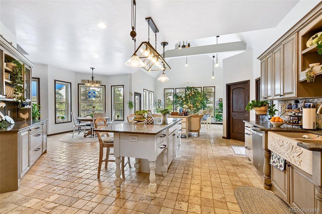 House in Florissant, Colorado, United States 3 - 16794857