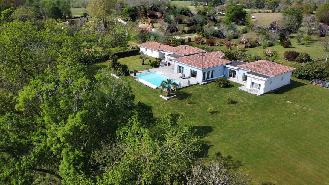 Villa in Tercis-les-Bains, Nouvelle-Aquitaine, France 2 - 15585032