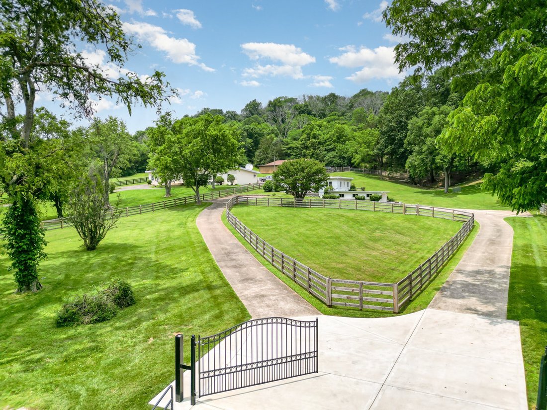 House in Franklin, Tennessee, United States 2 - 16789341