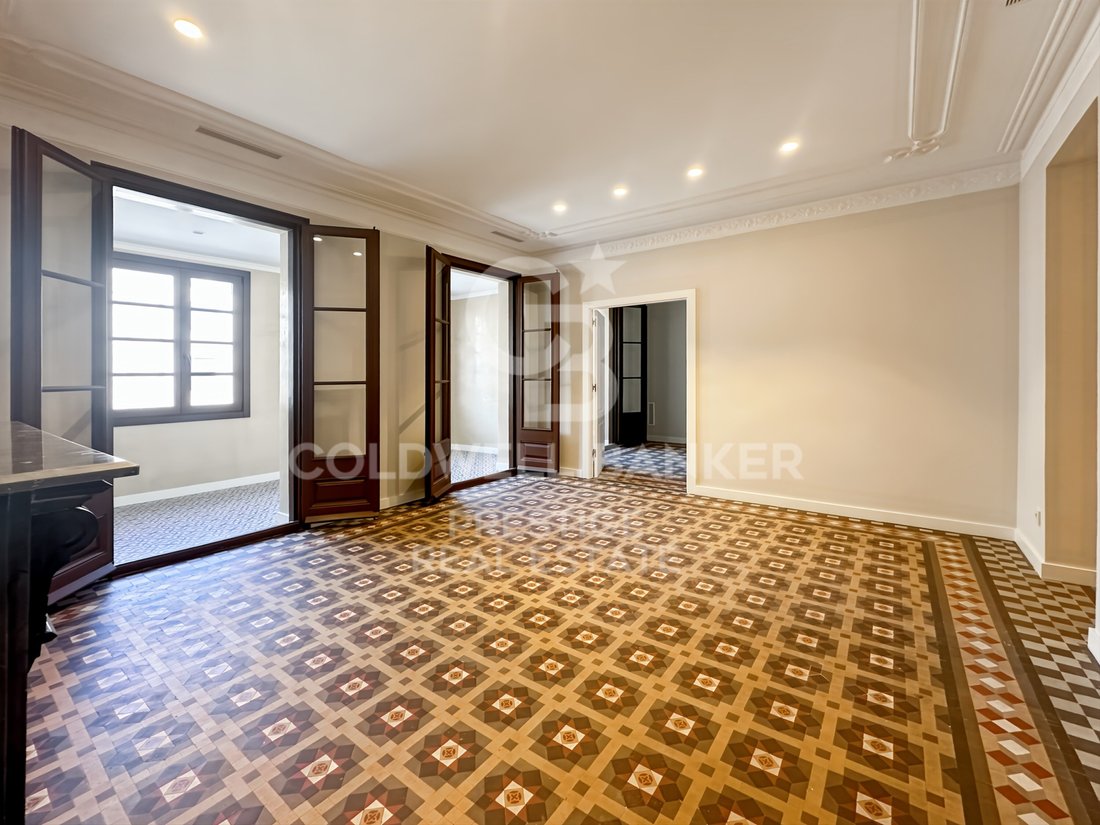 Appartement à Eixample, Barcelone, Espagne 1 - 16785392