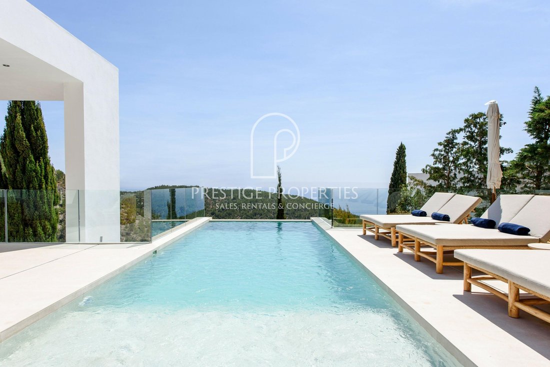 Villa in Roca Llisa, Santa Eularia des Riu, Balearic Islands 2 - 16787116