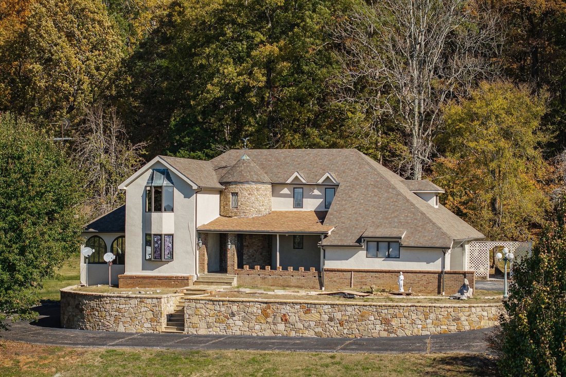 House in Sparta, Tennessee, United States 1 - 16791258