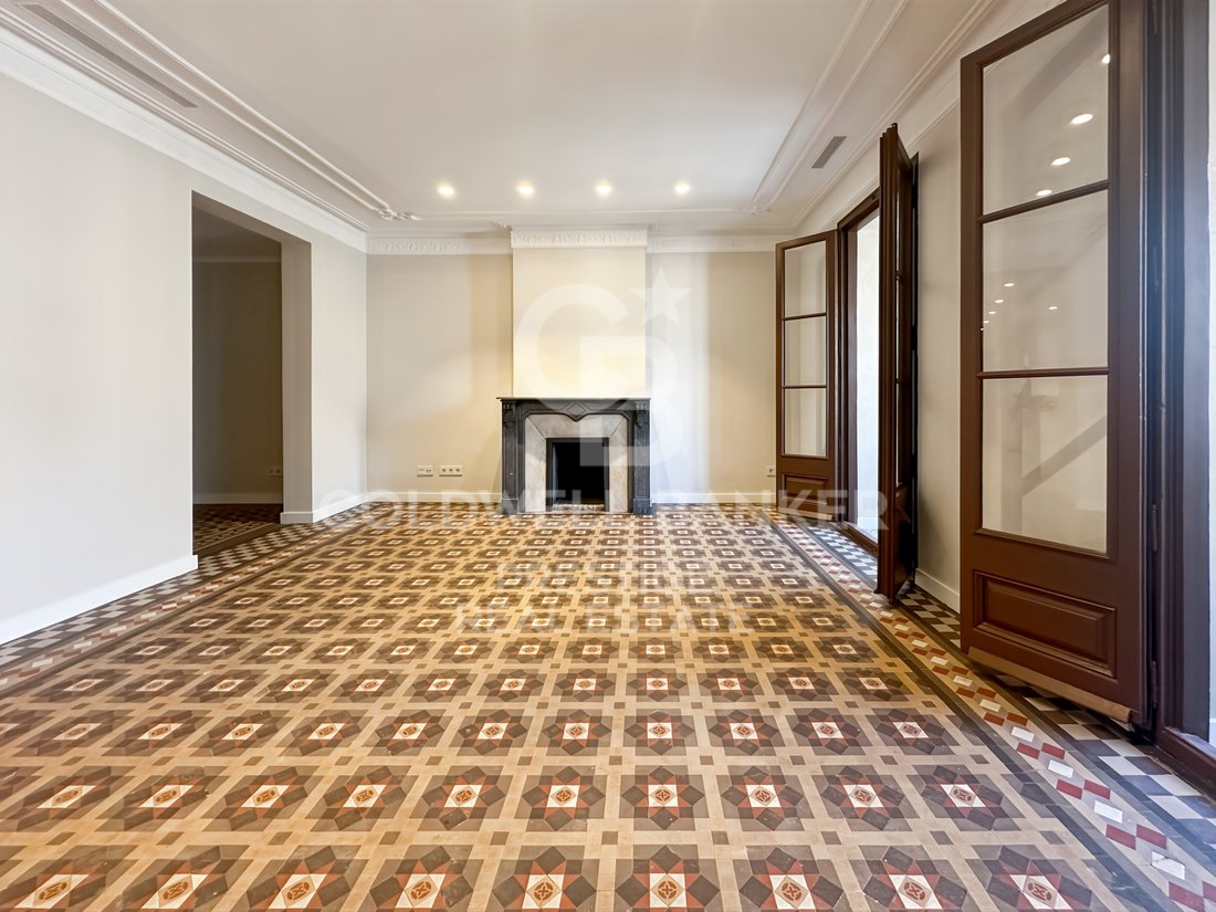 Appartement à Eixample, Barcelone, Espagne 2 - 16785392