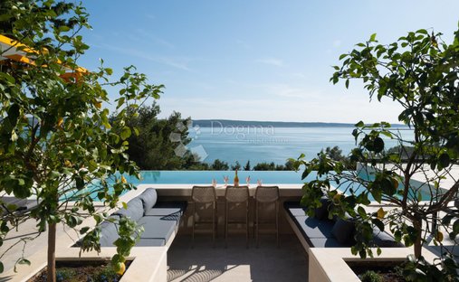 Haus in Starigrad-Paklenica, Zadar, Kroatien 1