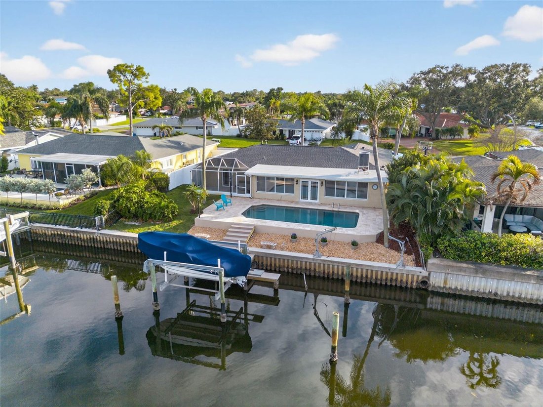 House in St. Petersburg, Florida, United States 4 - 16792835