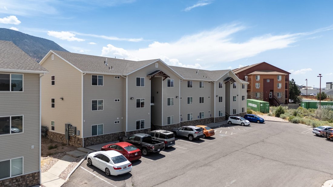 Cedar City, Utah, United States 4 - 16788019