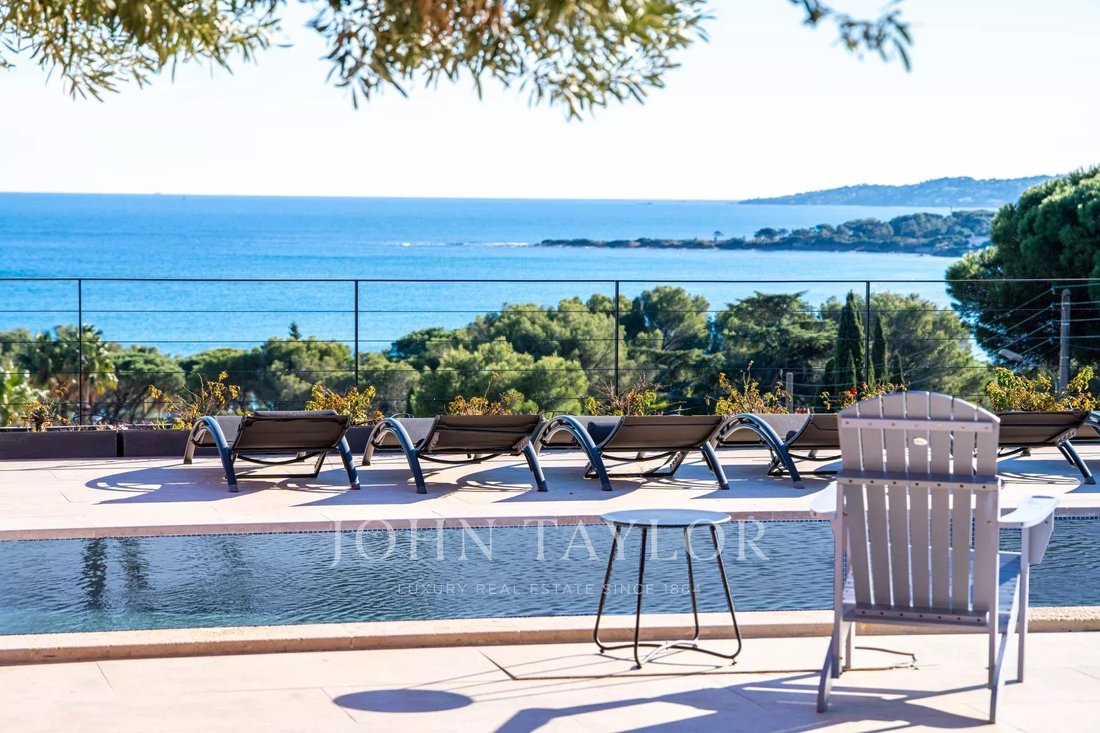 Villa in Nartelle-Noyer-Bellevue-bd des Sardinaux, Sainte-Maxime, France 1 - 16784716