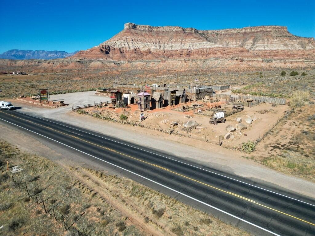 House in Virgin, Utah, United States 1 - 16788090