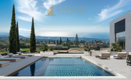 Villa in Tala, Paphos, Cyprus 1