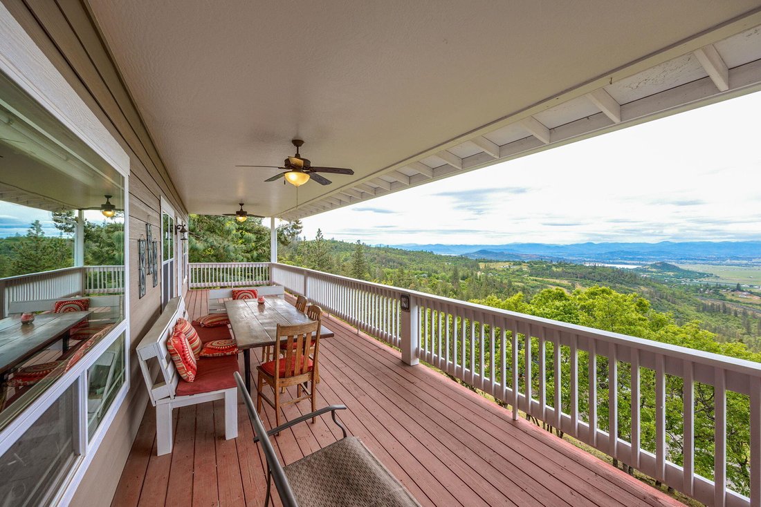House in Eagle Point, Oregon, United States 3 - 16787498