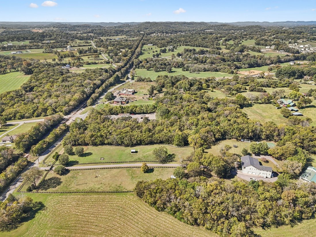 House in Nolensville, Tennessee, United States 4 - 16789926