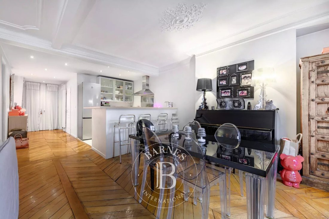 Apartment in Hoche-Friedland, Paris 8e Arrondissement, Paris 5 - 16784561