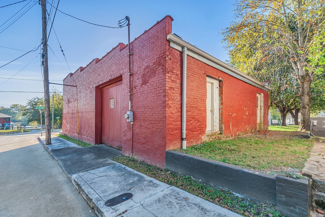 House in Columbia, Tennessee, United States 5 - 16791209
