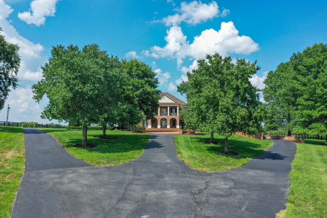 House in Columbia, Tennessee, United States 3 - 16789696