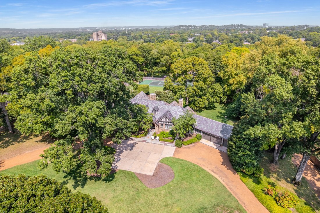 House in Forest Hills, Tennessee, United States 2 - 16789807