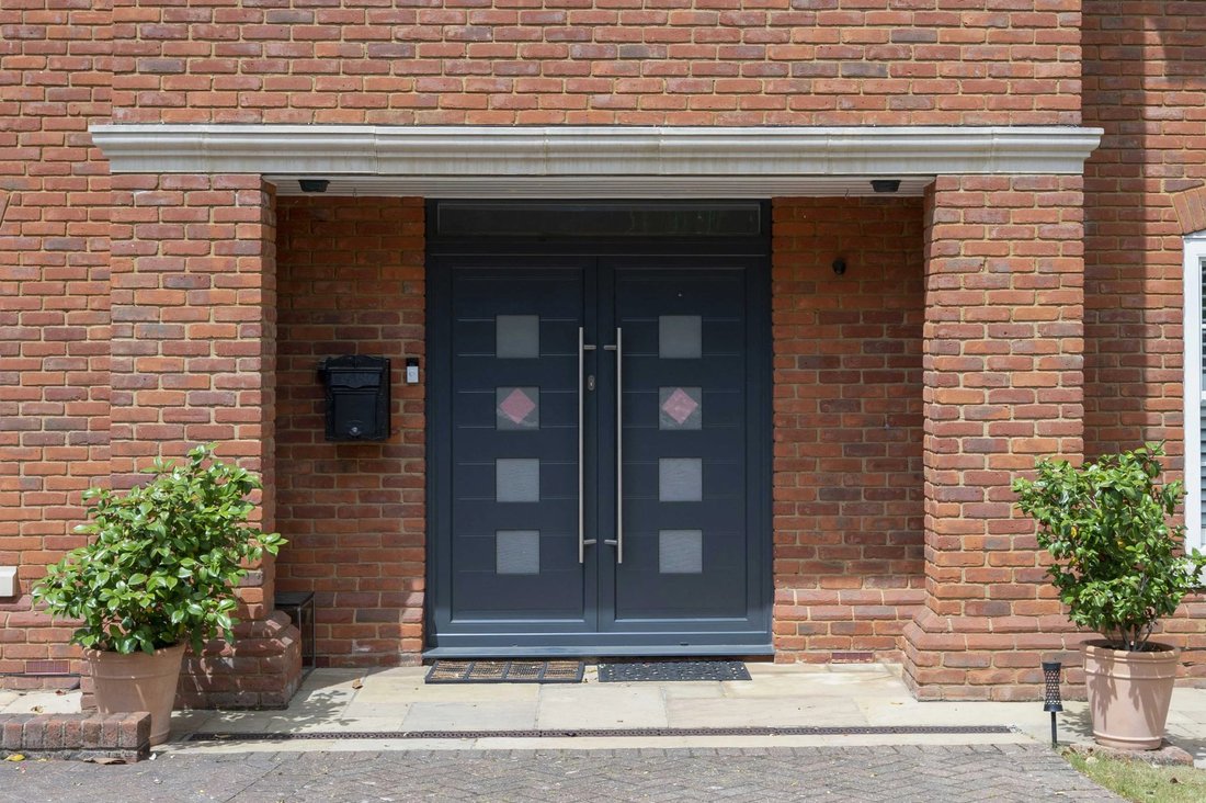 House in Norbiton, Royal Borough of Kingston upon Thames, England 2 - 16786587