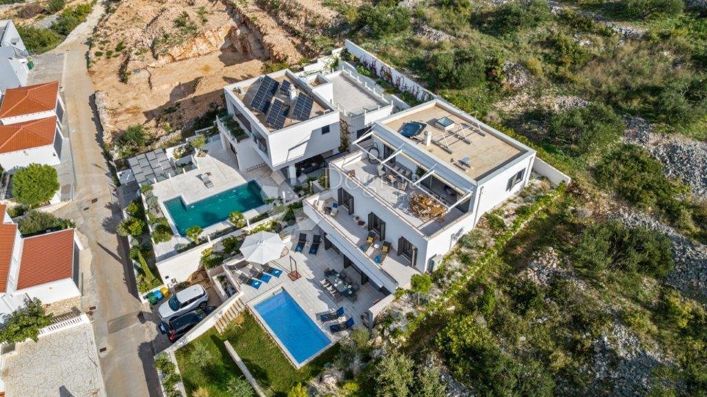 House in Razanj, Sibenik-Knin County, Croatia 2 - 16792533