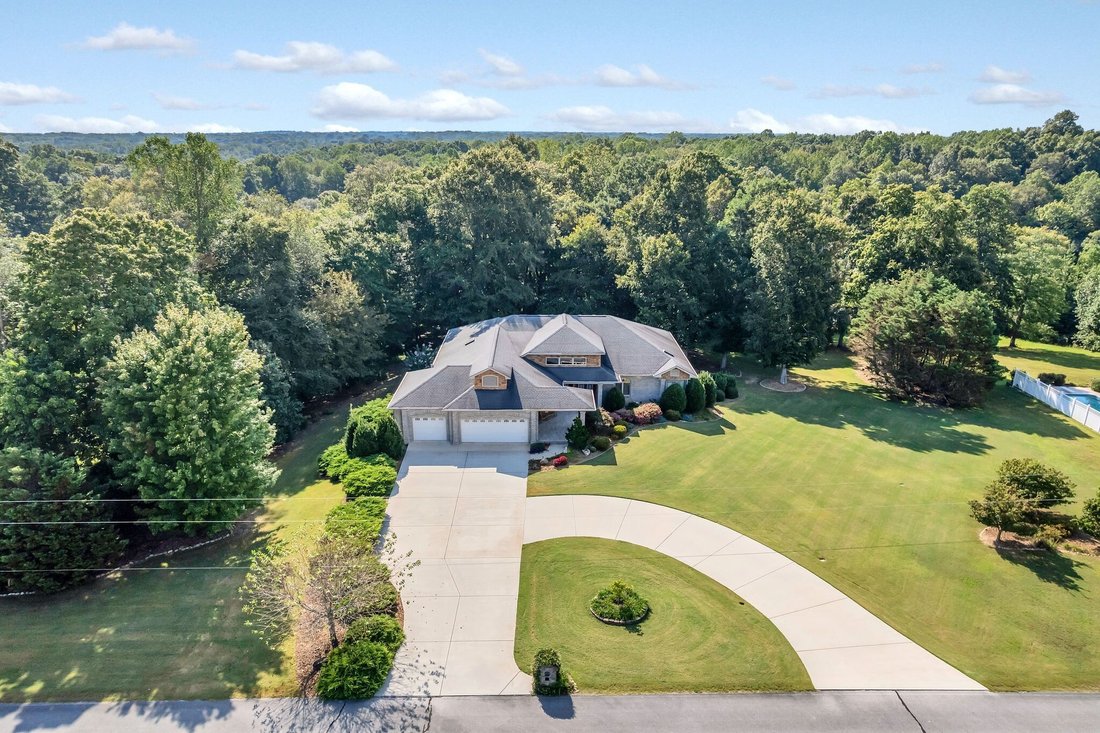 House in Estill Springs, Tennessee, United States 4 - 16789684