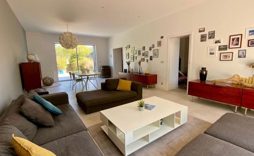 A Listed Property Overlooking The Pyrenees And The Aude Valley