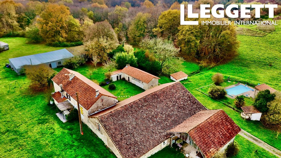 Villa à Mareuil, Mareuil en Périgord, France 2 - 16792608