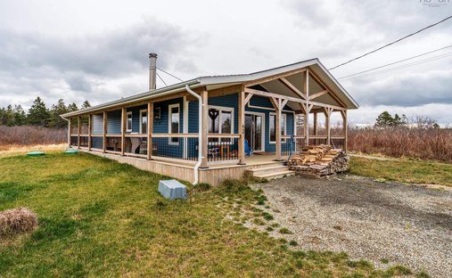 Maison à East Ferry, Nouvelle-Écosse, Canada 1
