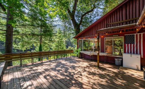 Maison à Agness, Oregon, États-Unis 1
