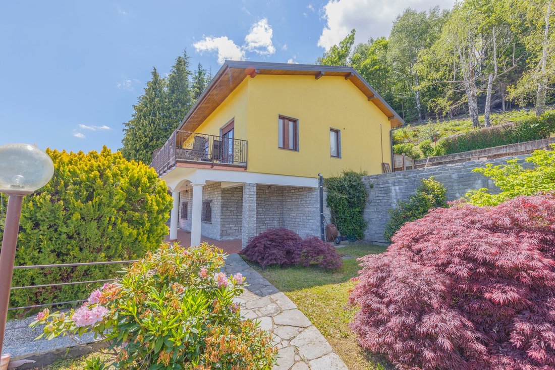 Villa in Premeno, Piedmont, Italy 2 - 16792213