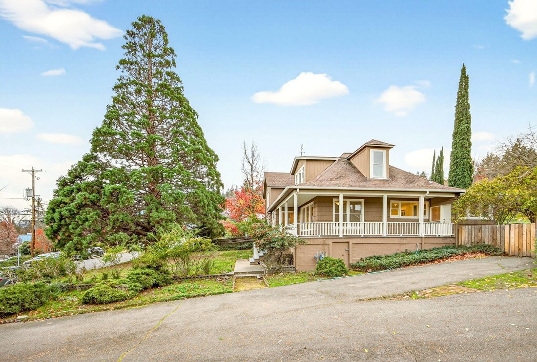 House in Ashland, Oregon, United States 4 - 16787560