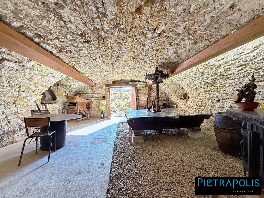 House in Nuelles, Saint-Germain-Nuelles, France 3 - 16401683