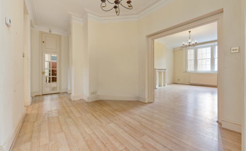 Apartment in Little Venice, Westminster, England 1