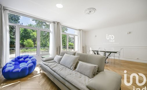 Château For Sale, 15 Rooms Le Vesinet 78110