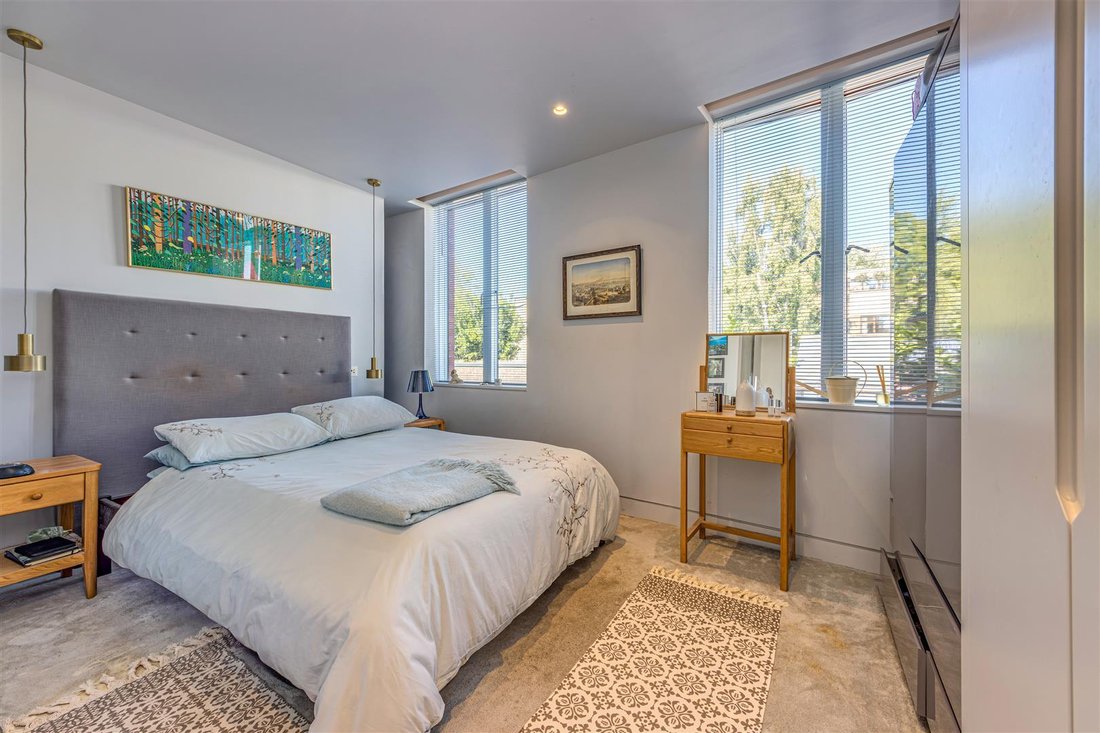 Apartment in Highgate, Haringey, England 2 - 16786562