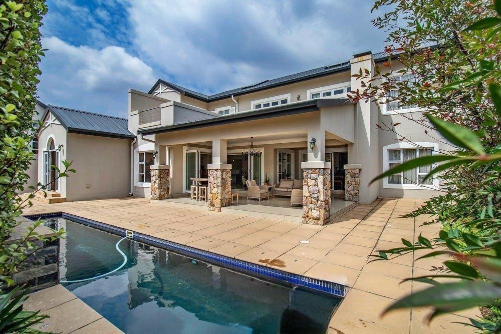 House in Midrand, Gauteng, South Africa 5 - 16721162