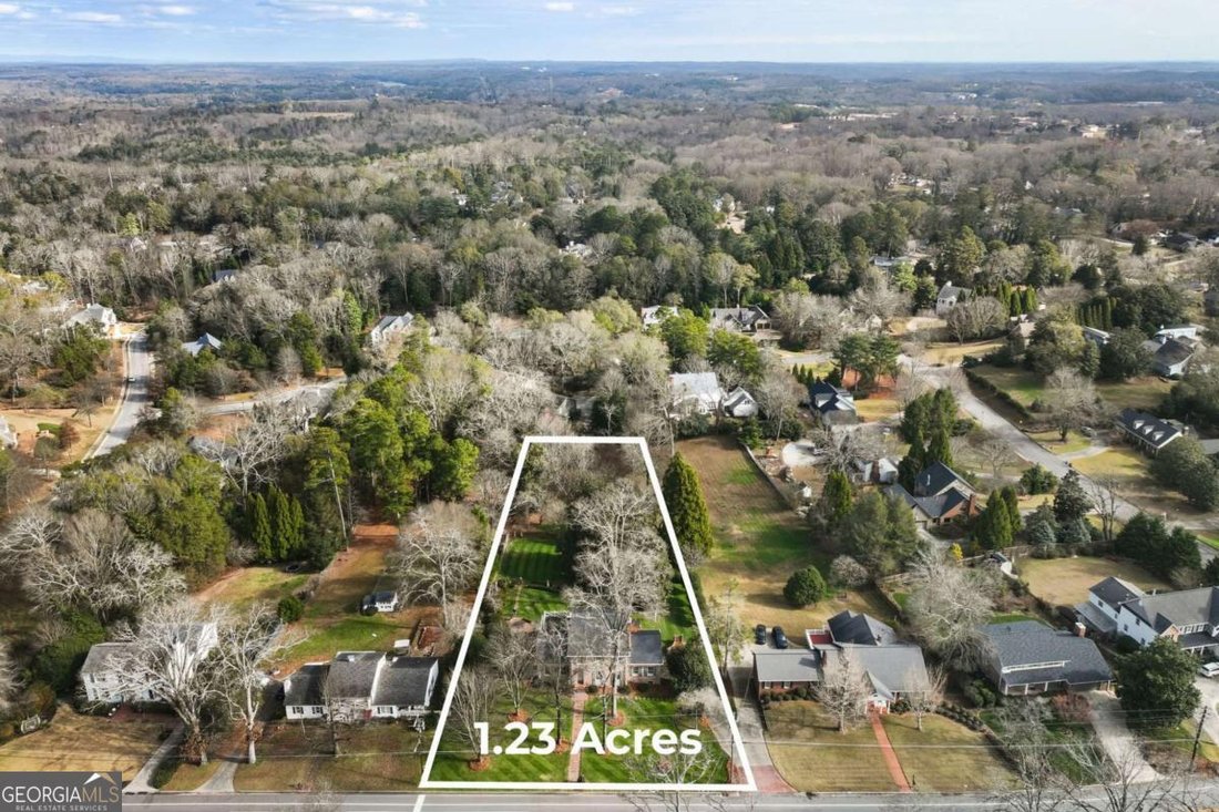 House in Gainesville, Georgia, United States 2 - 16785206