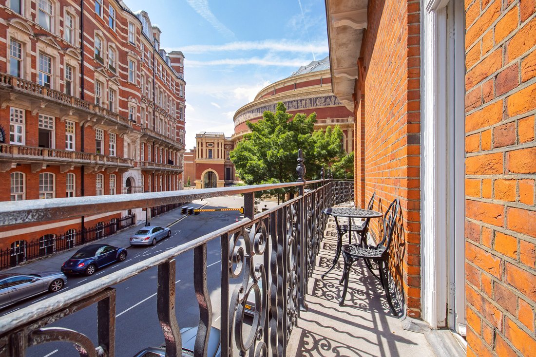 Apartment in South Kensington, Kensington And Chelsea, England 3 - 16786590