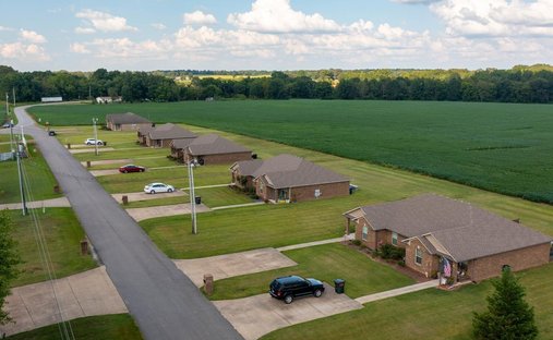 Apartment in Lawrenceburg, Tennessee, United States 1