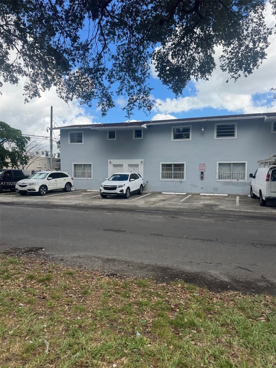 Fort Lauderdale, Florida, United States 1 - 16785328
