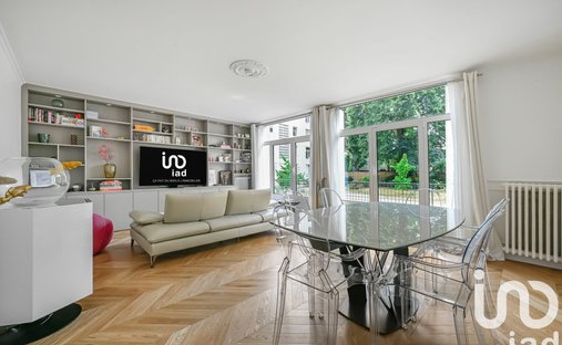 Château For Sale, 15 Rooms Le Vesinet 78110