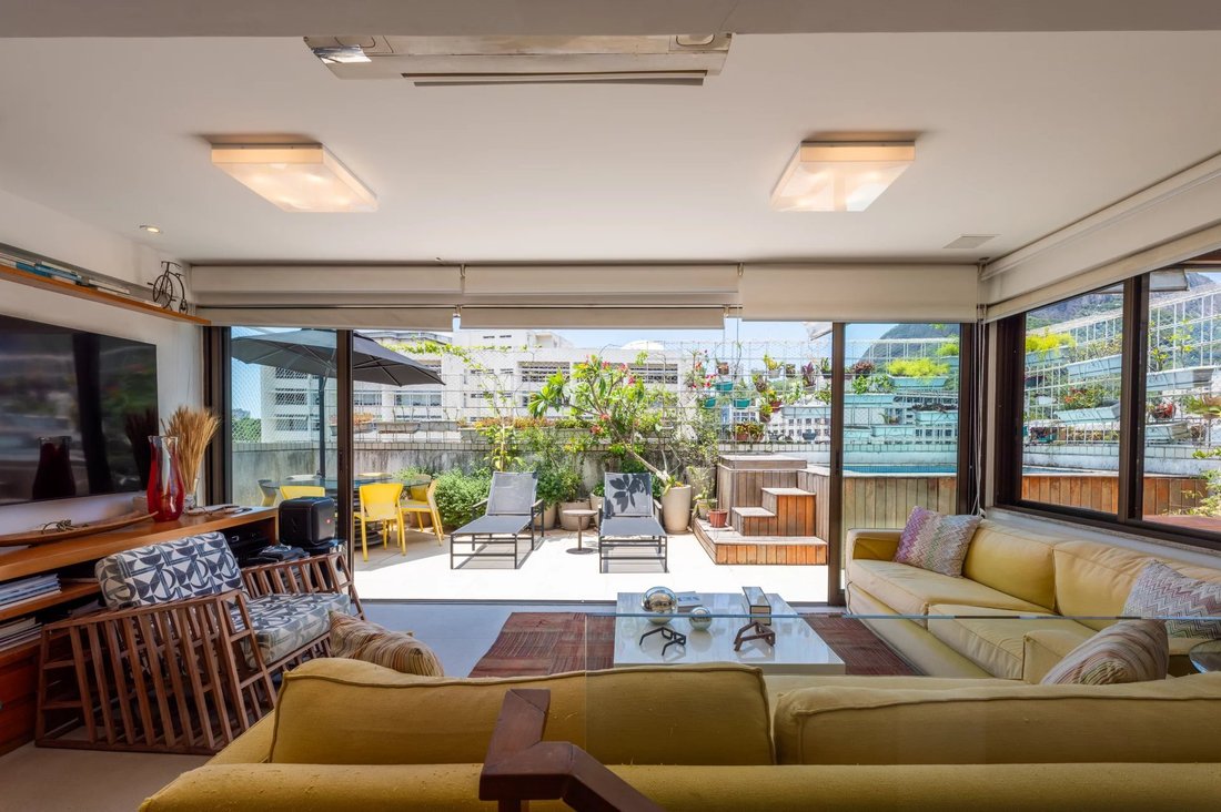 Apartment in Rio de Janeiro, State of Rio de Janeiro, Brazil 3 - 10994979