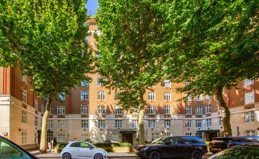 House in Mayfair, Westminster, England 1