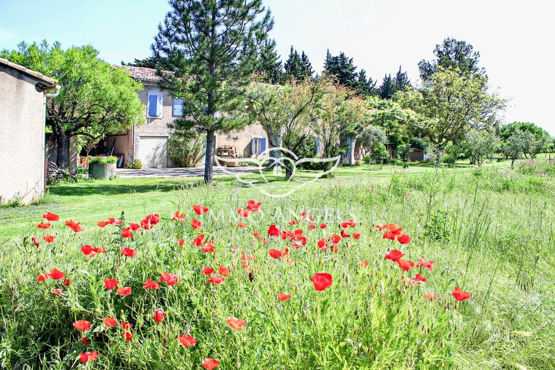 House in Nevons-route d'Apt, L'Isle-sur-la-Sorgue, France 2 - 16793440