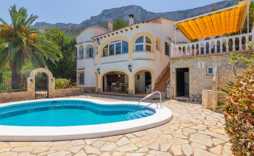 Villa in Dénia, Land Valencia, Spanien 1