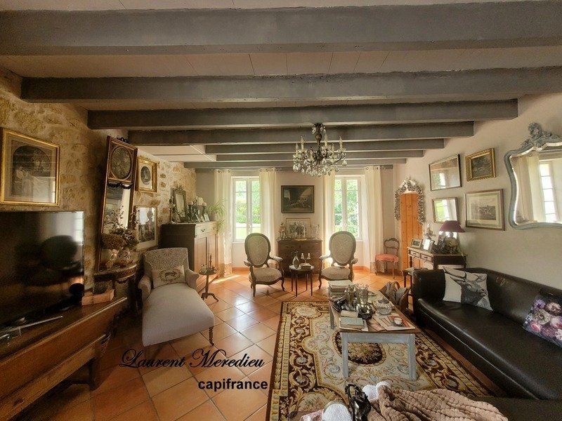 House in Nord Ouest, Saint-André-de-Cubzac, France 3 - 16785148