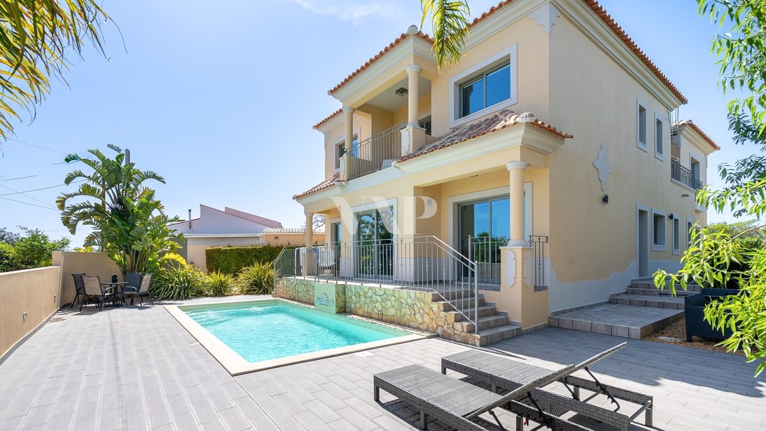 Villa in Quarteira, Algarve, Portugal 1 - 14131303