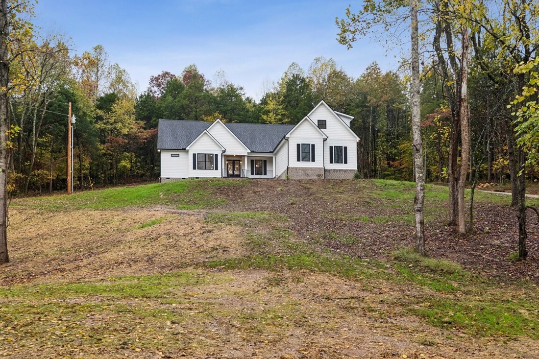 House in Cumberland Furnace, Tennessee, United States 1 - 16791356