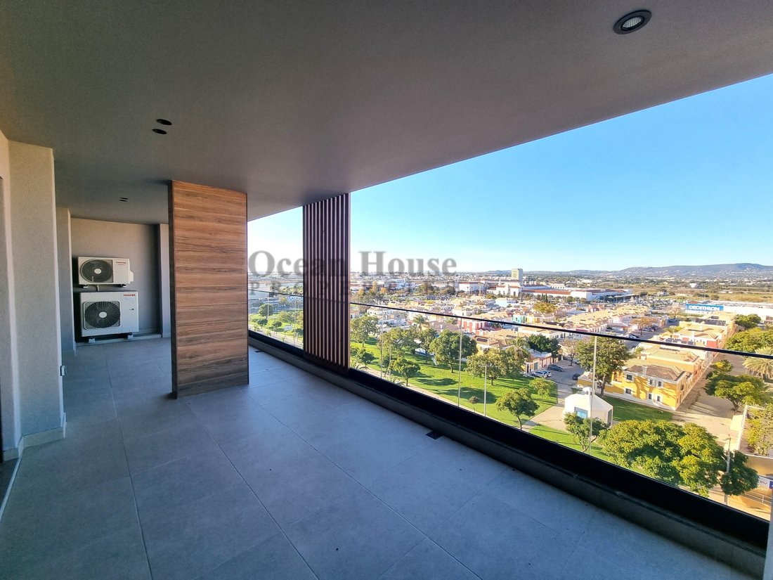Apartment in Faro (Se e Sao Pedro), Algarve, Portugal 1 - 16785412