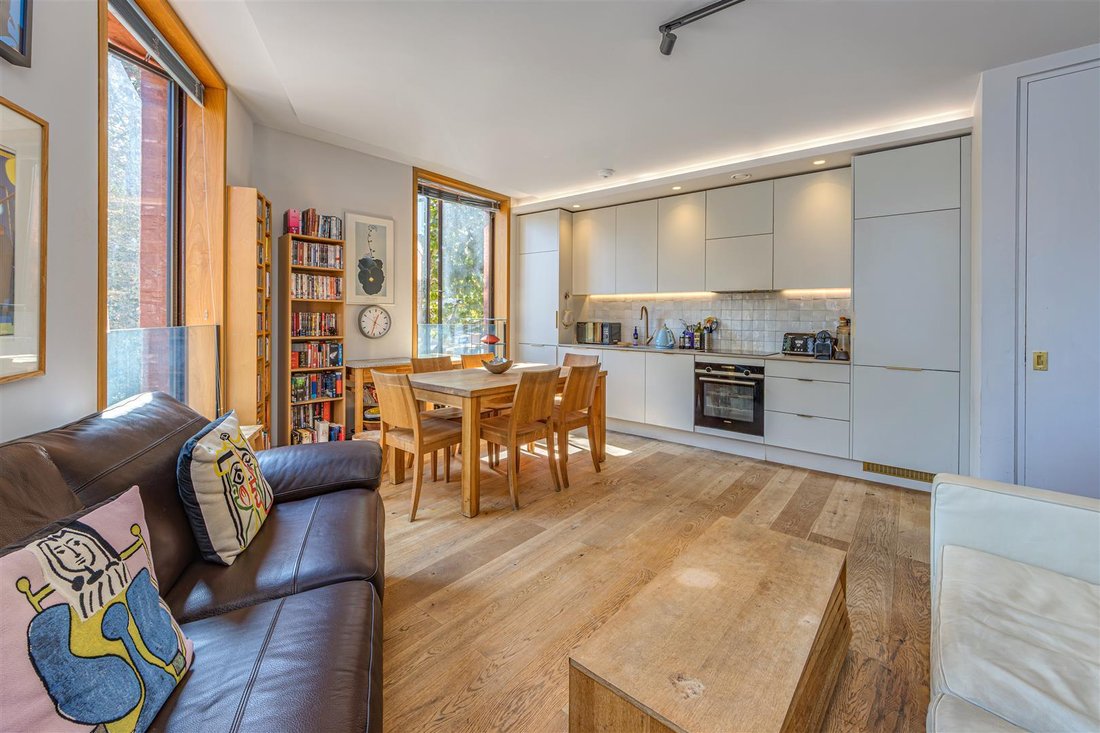 Apartment in Highgate, Haringey, England 5 - 16786562