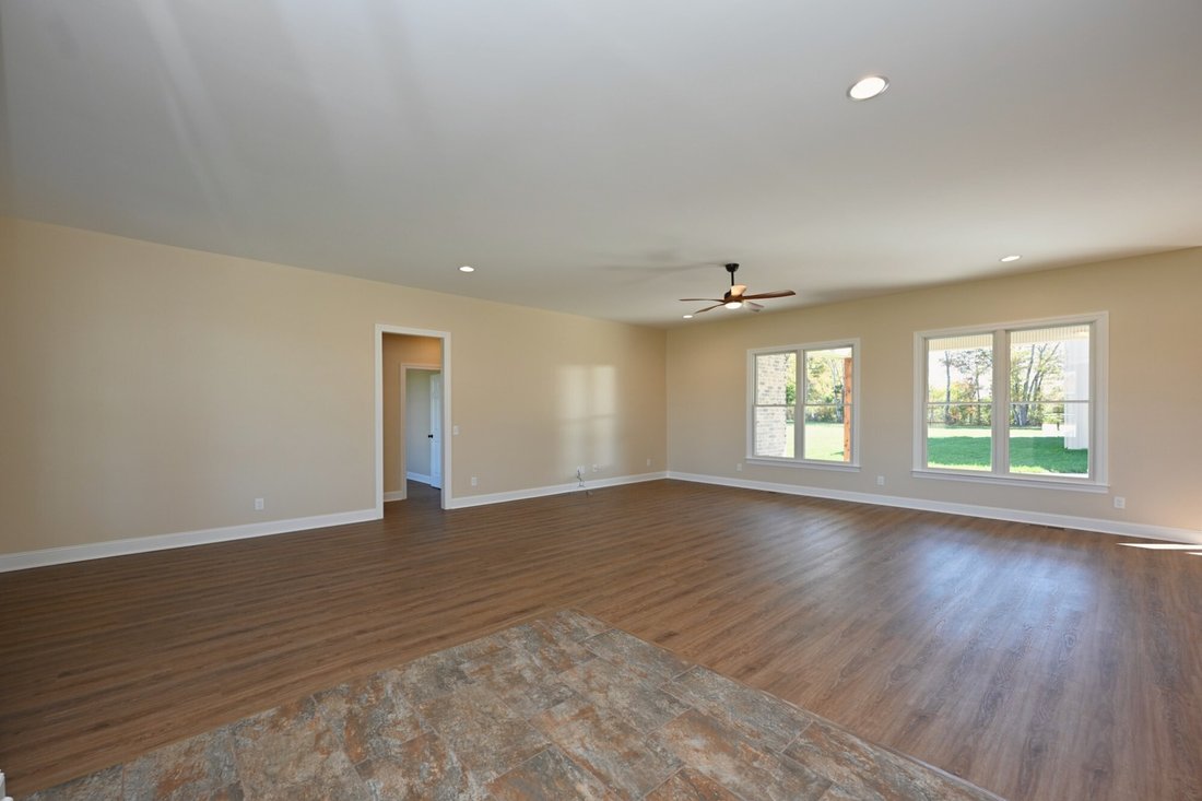 House in Tullahoma, Tennessee, United States 5 - 16790746