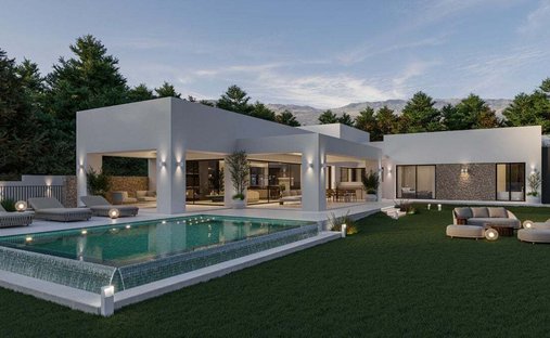 Villa in Estepona, Andalusien, Spanien 1