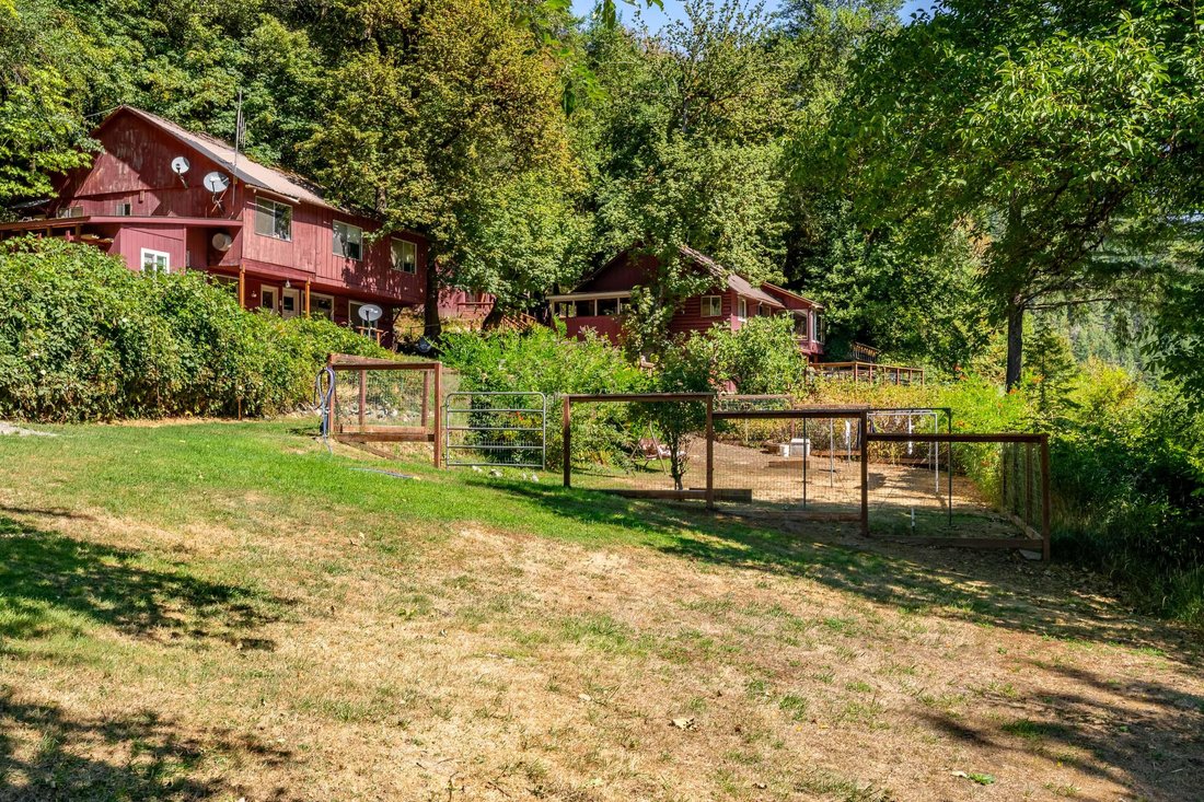 House in Agness, Oregon, United States 3 - 16787475